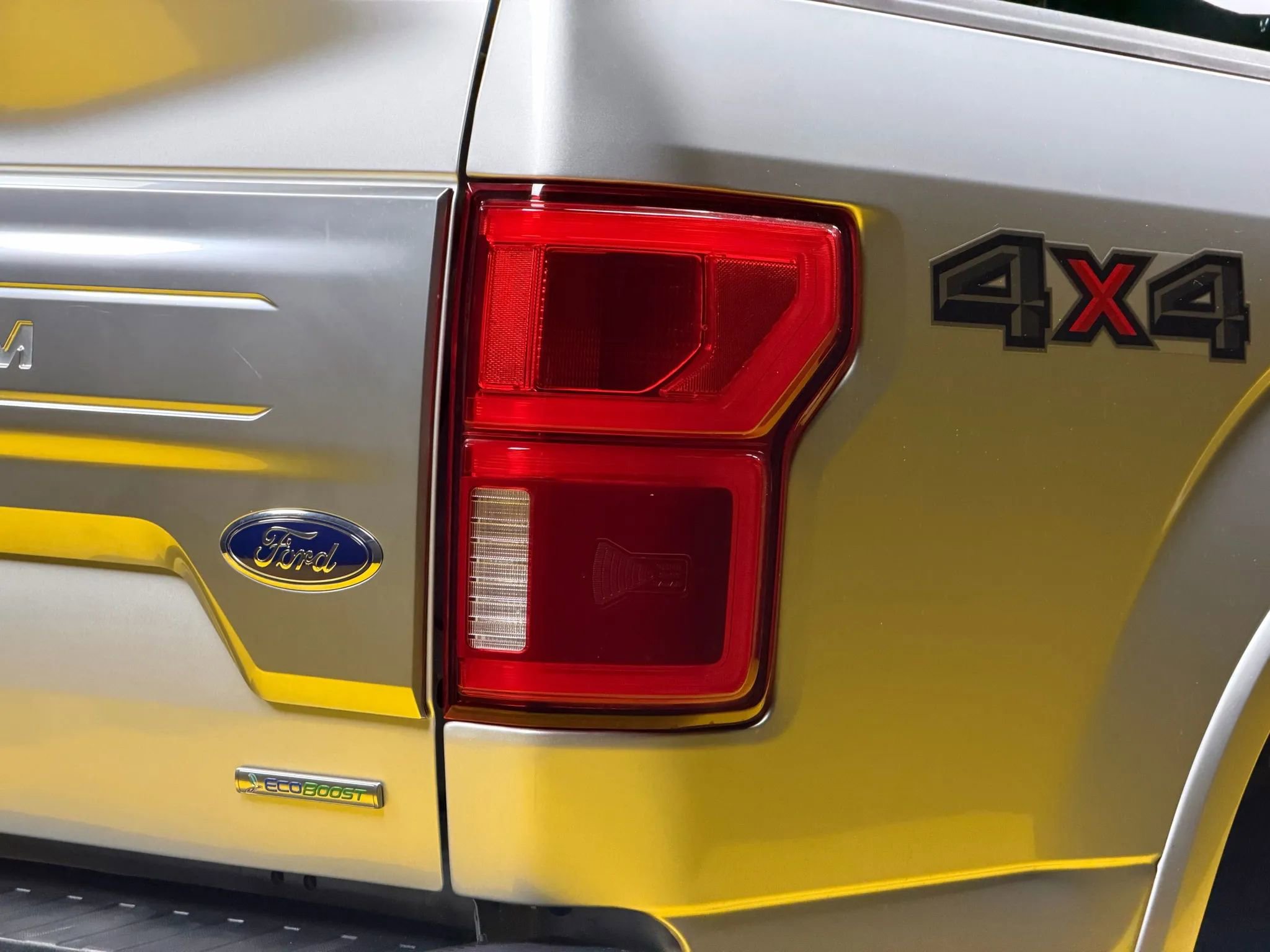 Used 2019 Ford F150 Platinum image 8