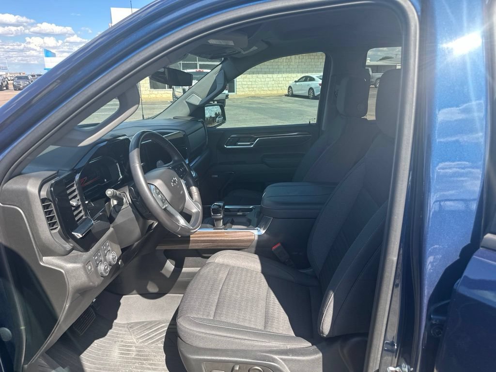 Used 2023 Chevrolet Silverado 1500 RST w/ Texas Edition Plus AWD/4WD image 6