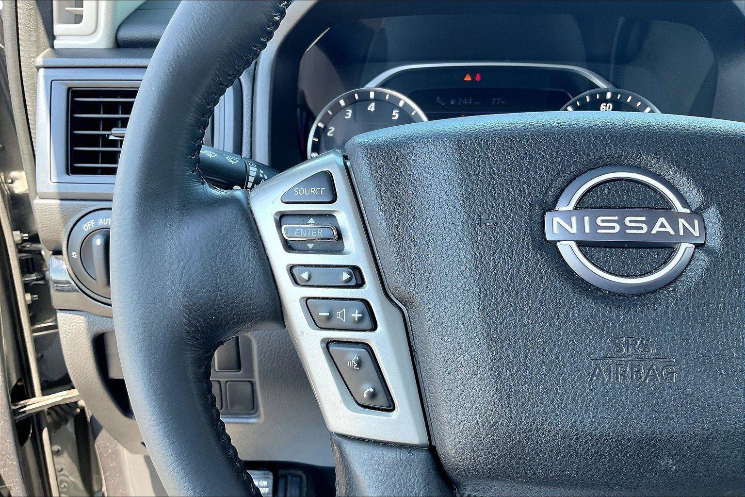 Certified 2024 Nissan Titan SV w/ SV Convenience Package RWD image 21