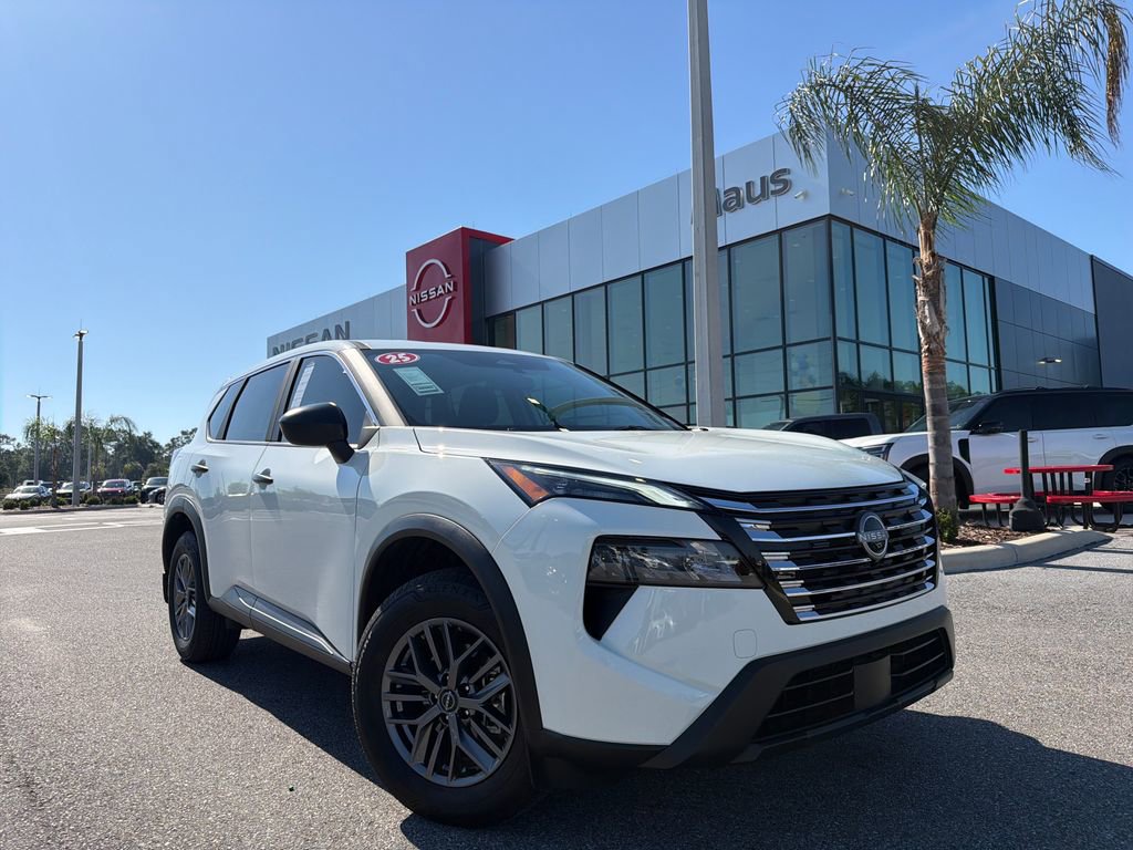 Certified 2025 Nissan Rogue S FWD image 1