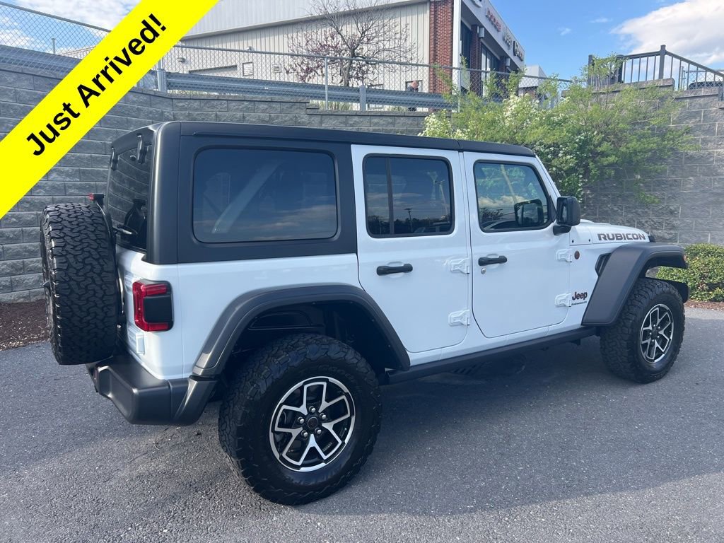 Used 2024 Jeep Wrangler Unlimited Rubicon image 6