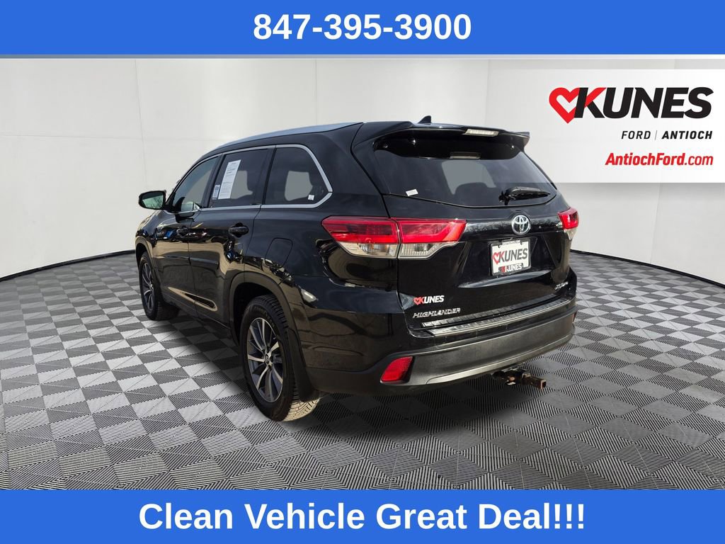 Used 2018 Toyota Highlander XLE image 5