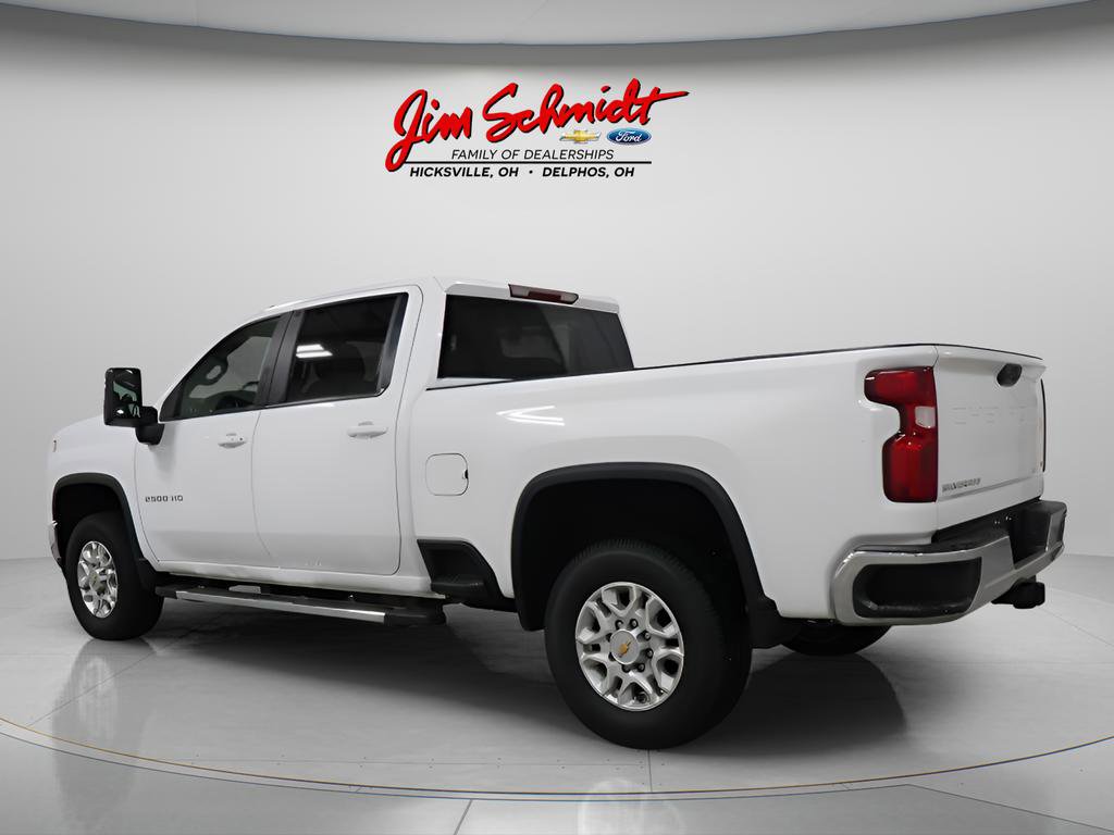 Used 2023 Chevrolet Silverado 2500 LT w/ Convenience Package AWD/4WD image 4
