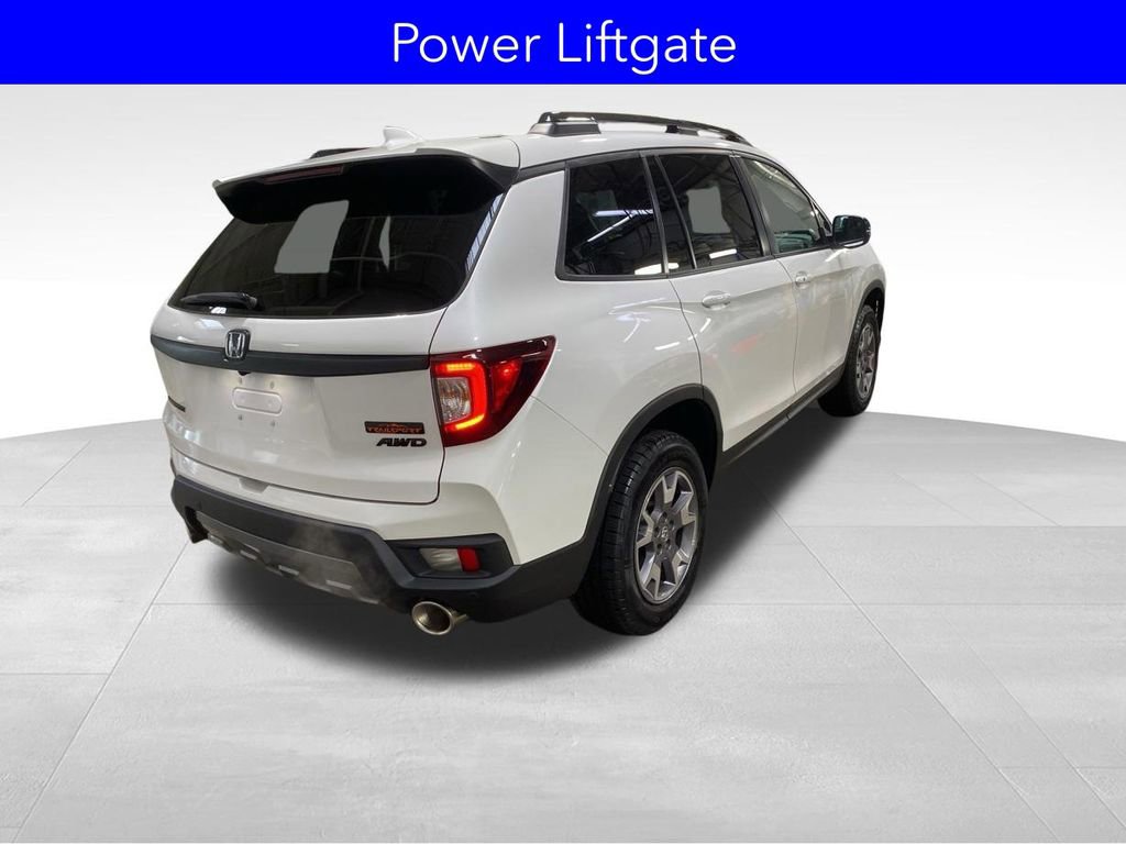 Certified 2023 Honda Passport TrailSport image 10