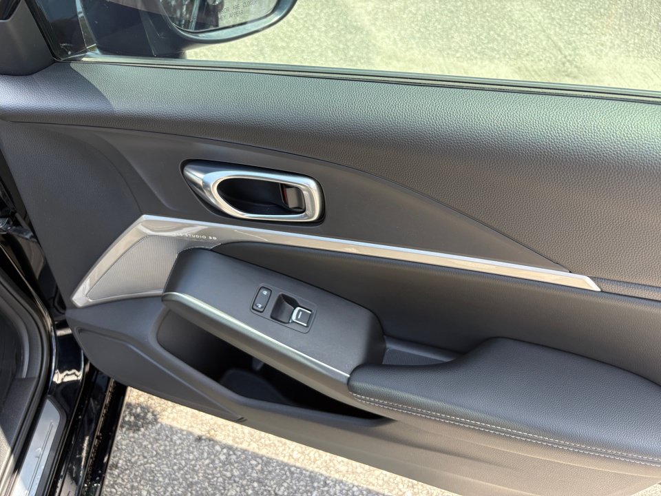 Certified 2023 Acura Integra A-Spec FWD image 29
