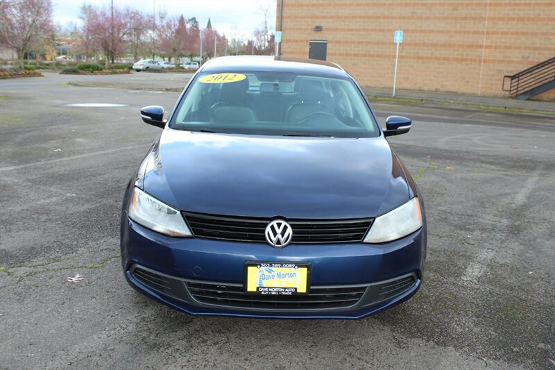 Used 2012 Volkswagen Jetta SE FWD image 6