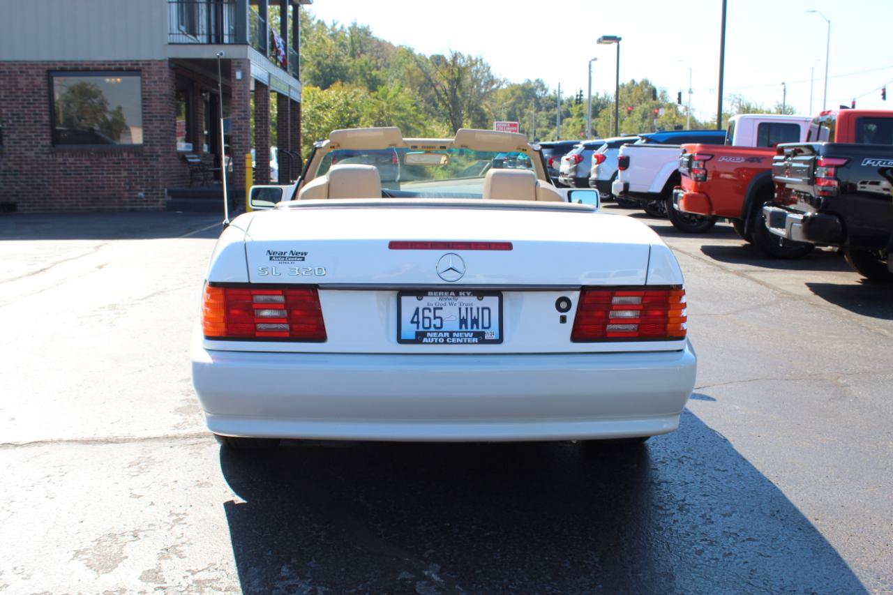 Used 1995 Mercedes-Benz SL 320 image 6