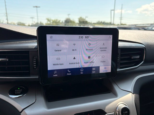 Used 2021 Ford Explorer XLT w/ Equipment Group 202A AWD/4WD image 18