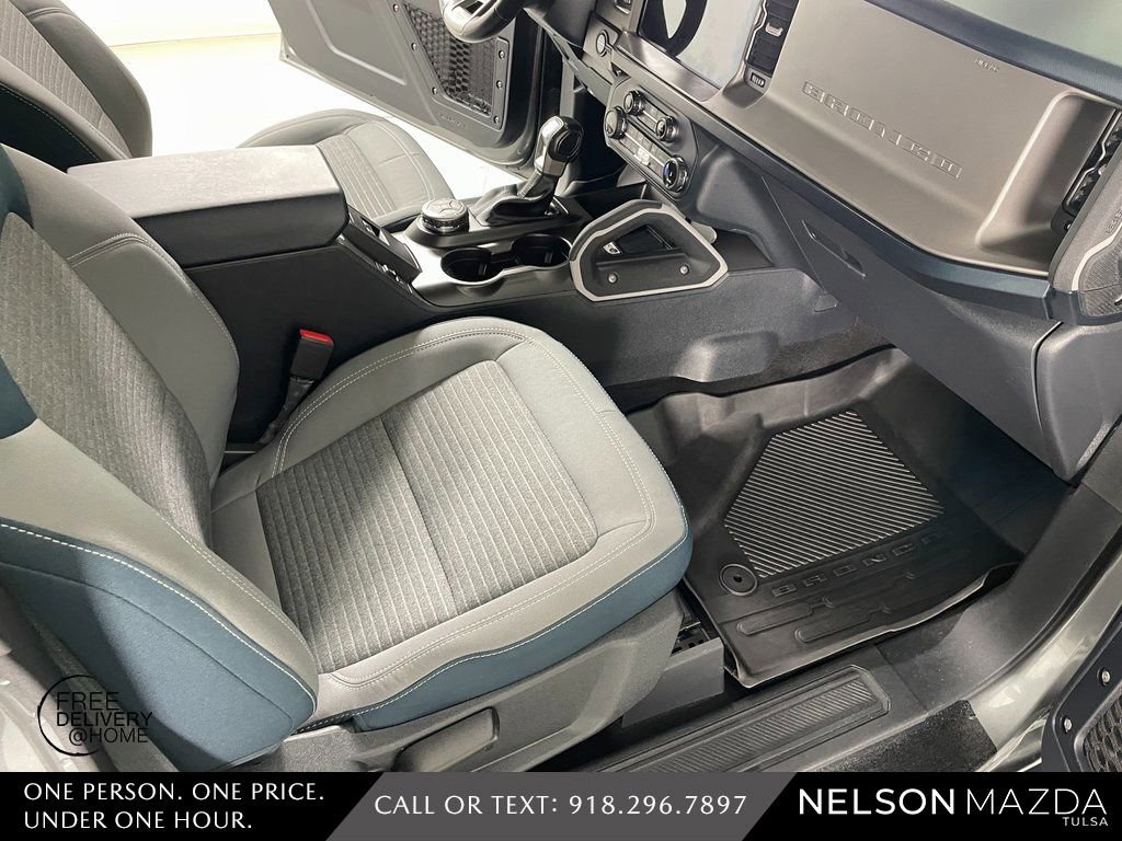 Used 2022 Ford Bronco Outer Banks AWD/4WD image 46