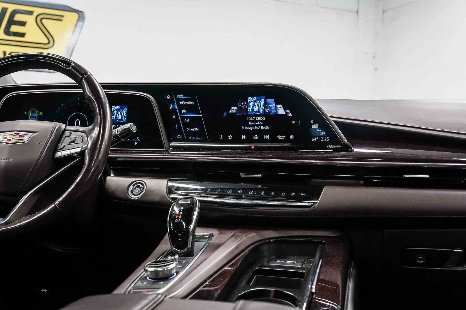 Used 2023 Cadillac Escalade ESV Premium Luxury Platinum w/ LPO, Radiant Package AWD/4WD image 13