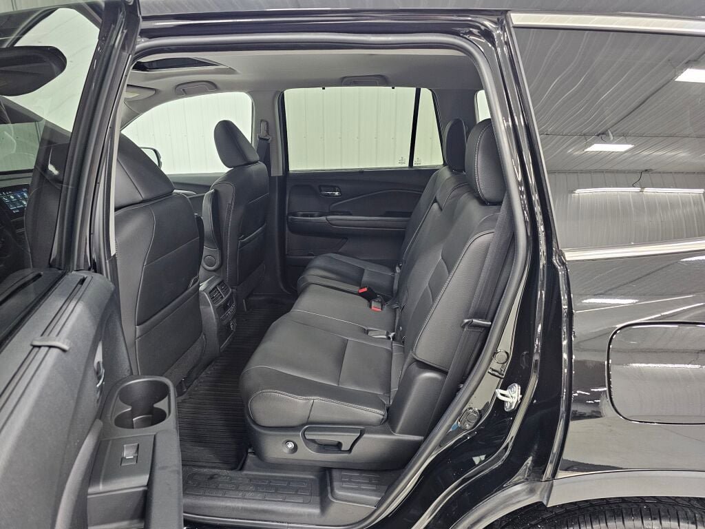 Used 2022 Honda Pilot EX-L image 12