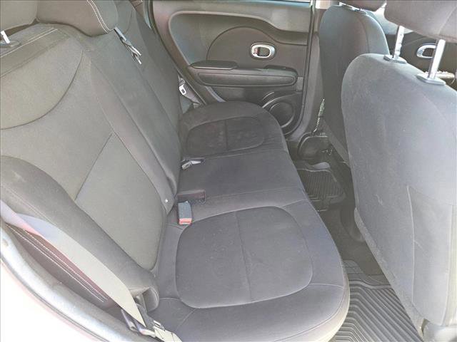 Used 2015 Kia Soul image 17