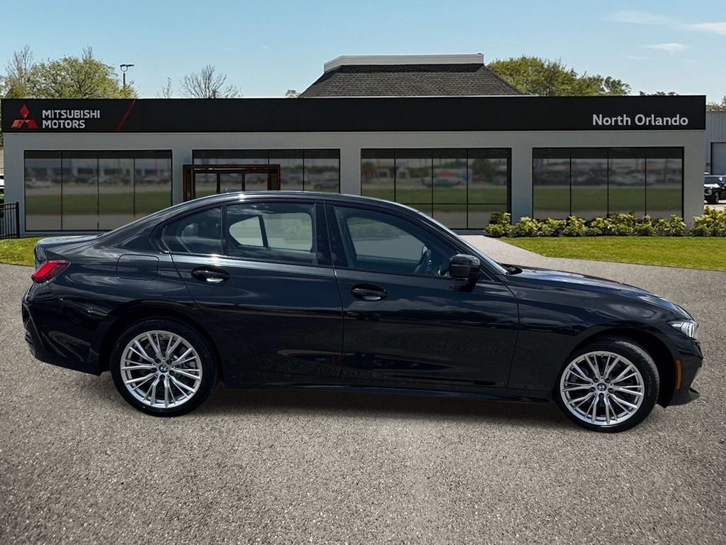 Used 2023 BMW 330i xDrive Sedan w/ Driving Assistance Package AWD/4WD image 6