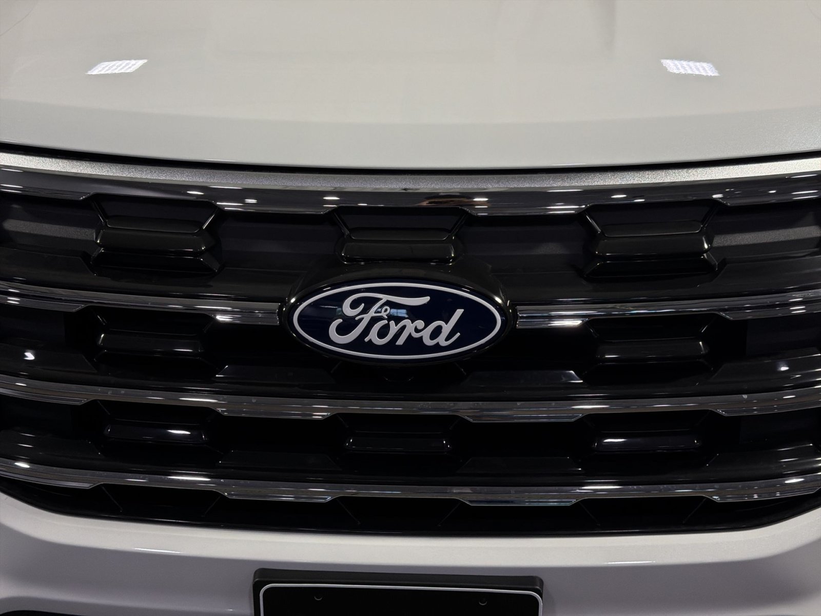 New 2027 Ford Explorer Active w/ Active Comfort Package AWD/4WD image 12