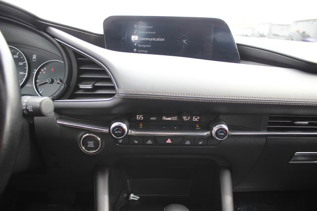 Used 2022 MAZDA MAZDA3 s image 4
