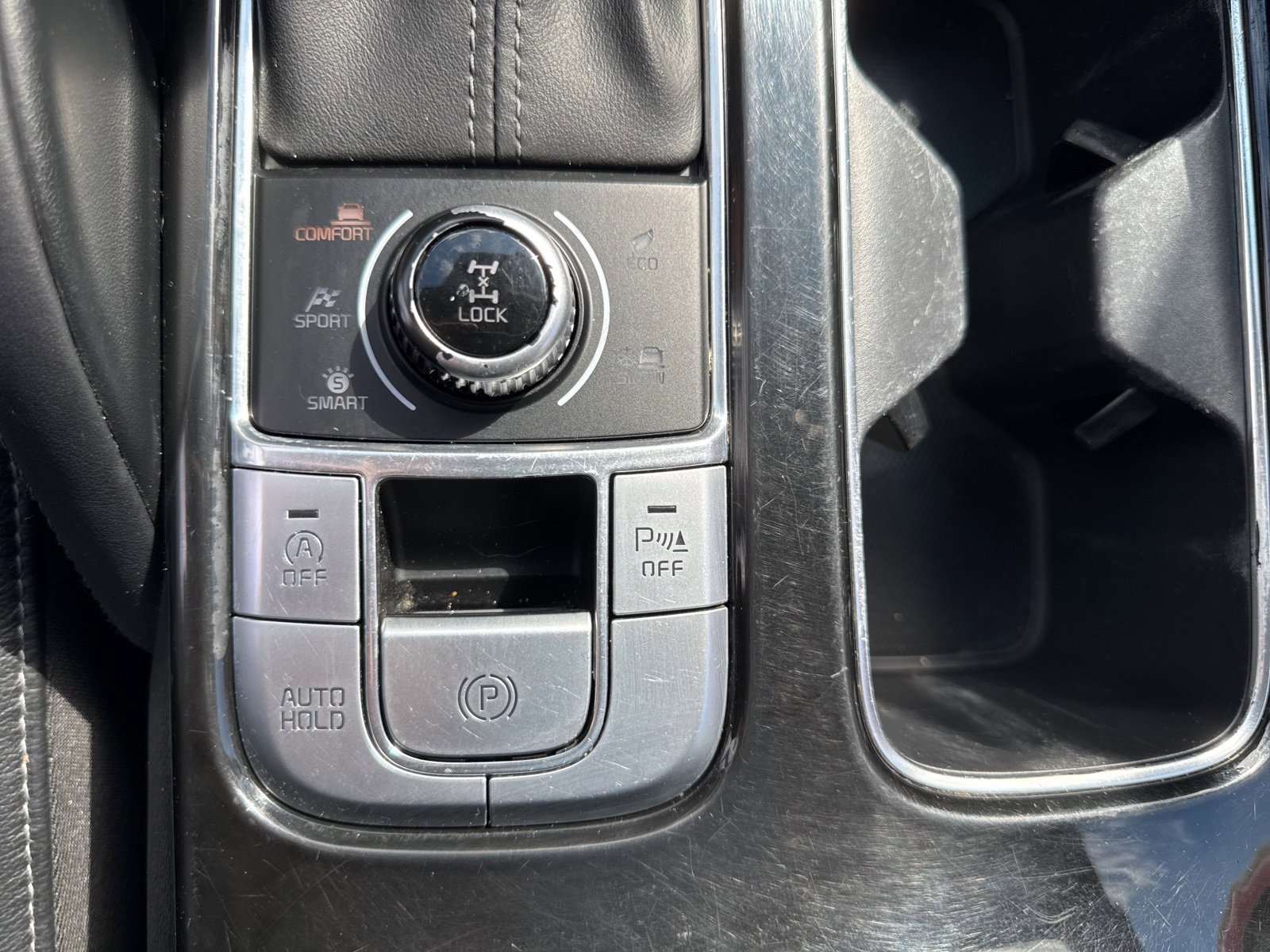 Used 2020 Kia Telluride EX w/ Towing Package image 18