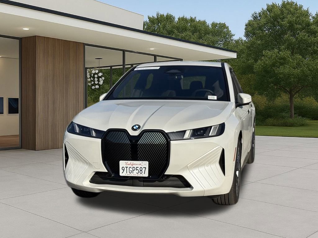 Used 2026 BMW iX xDrive45 w/ Premium Package image 3