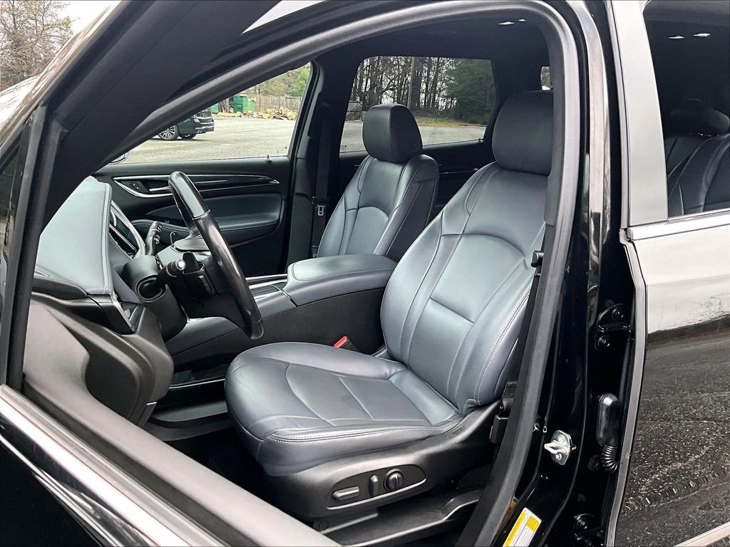 Certified 2022 Buick Enclave Essence w/ Experience Buick Package image 24