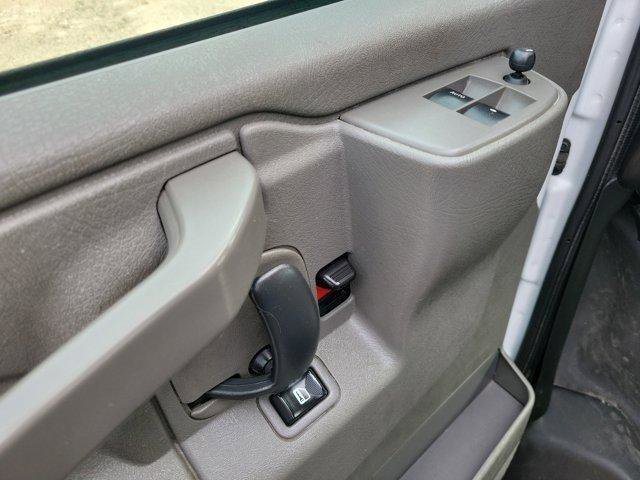 Used 2023 Chevrolet Express 3500 LS RWD image 16