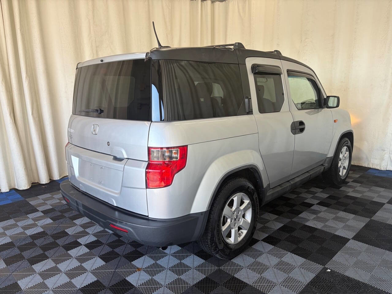 Used 2010 Honda Element EX image 6