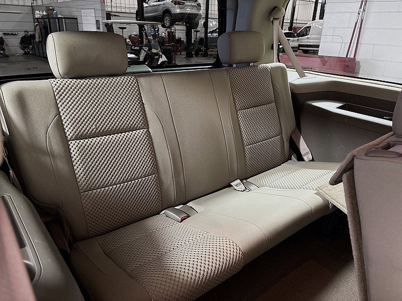 Used 2005 Nissan Armada SE w/ (T01) Tow Pkg image 23