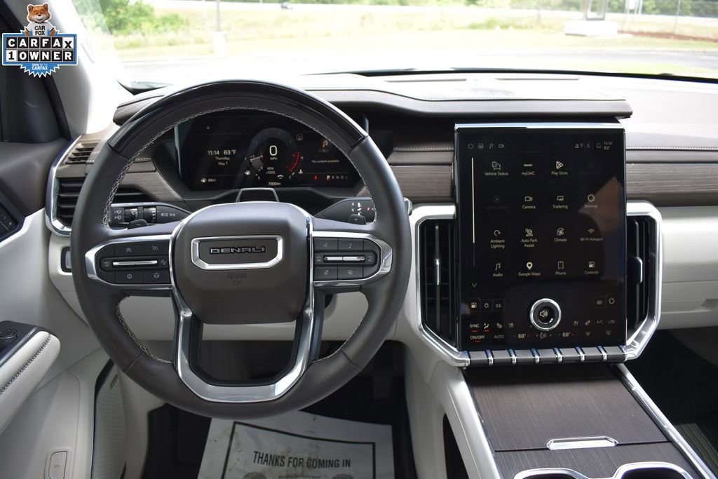 Used 2026 GMC Acadia Denali w/ Super Cruise Package FWD image 3