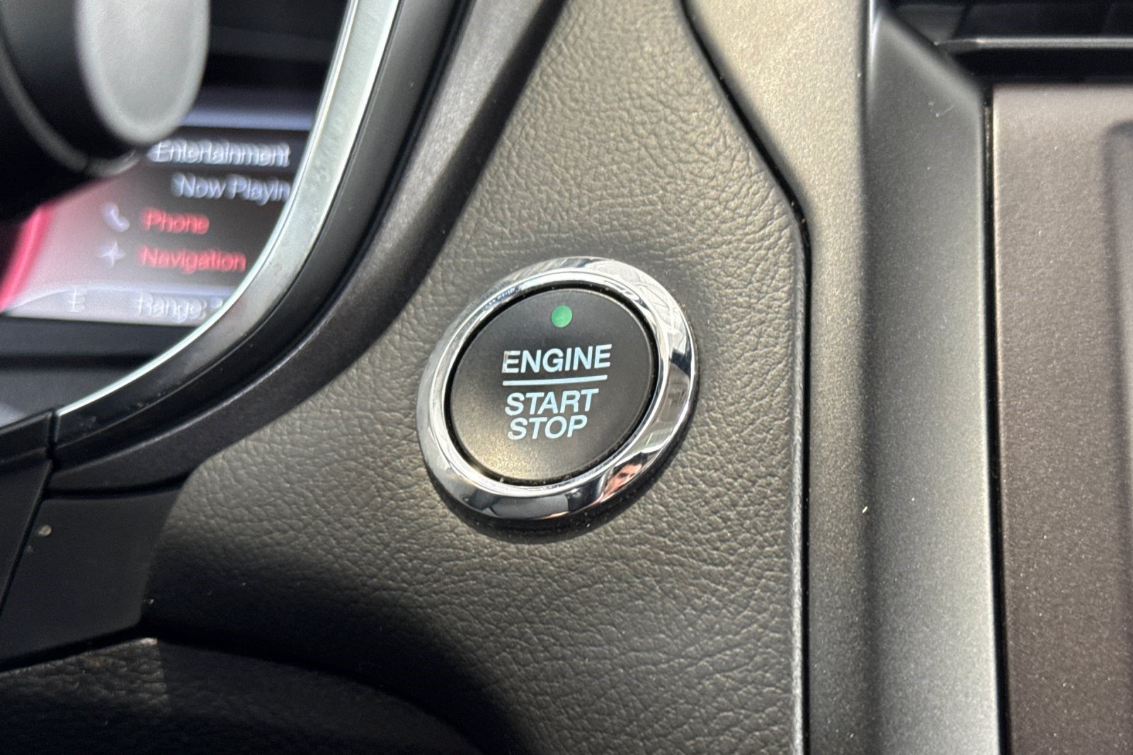 Used 2019 Ford Fusion Titanium FWD image 28