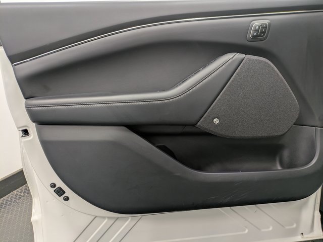 Used 2024 Ford Mustang Mach-E Premium image 8