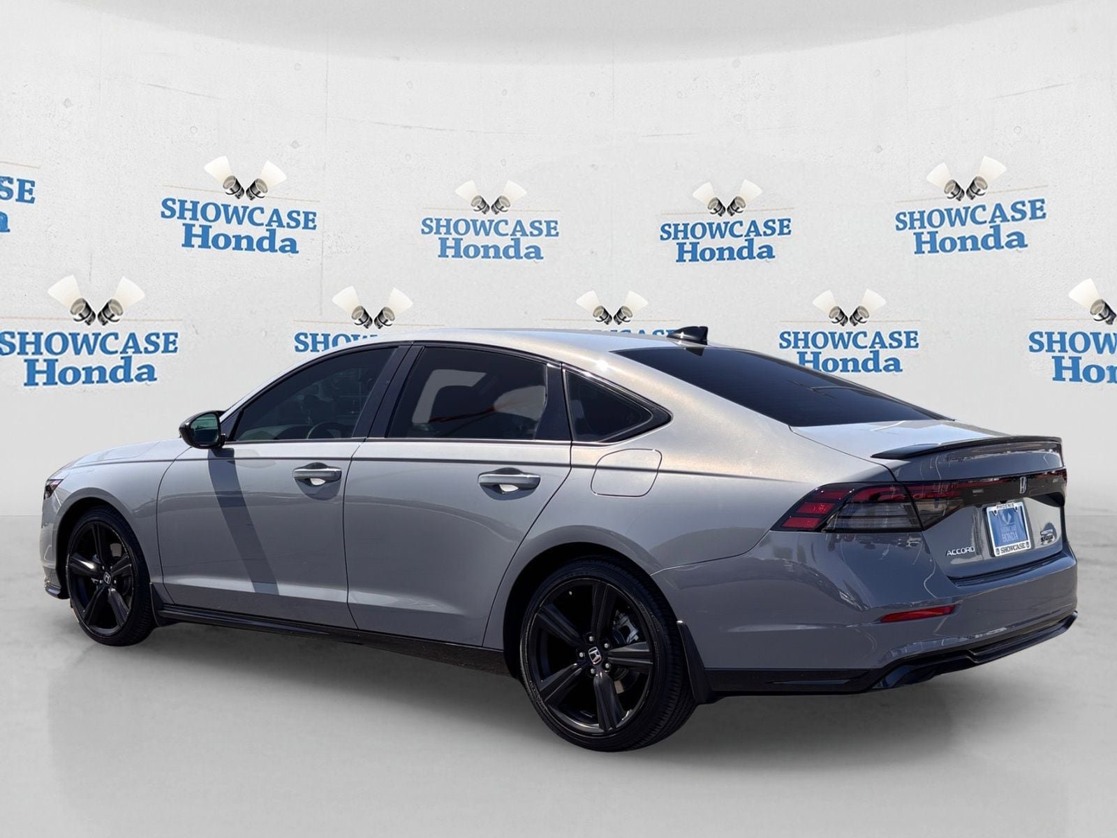 Used 2023 Honda Accord Sport image 5
