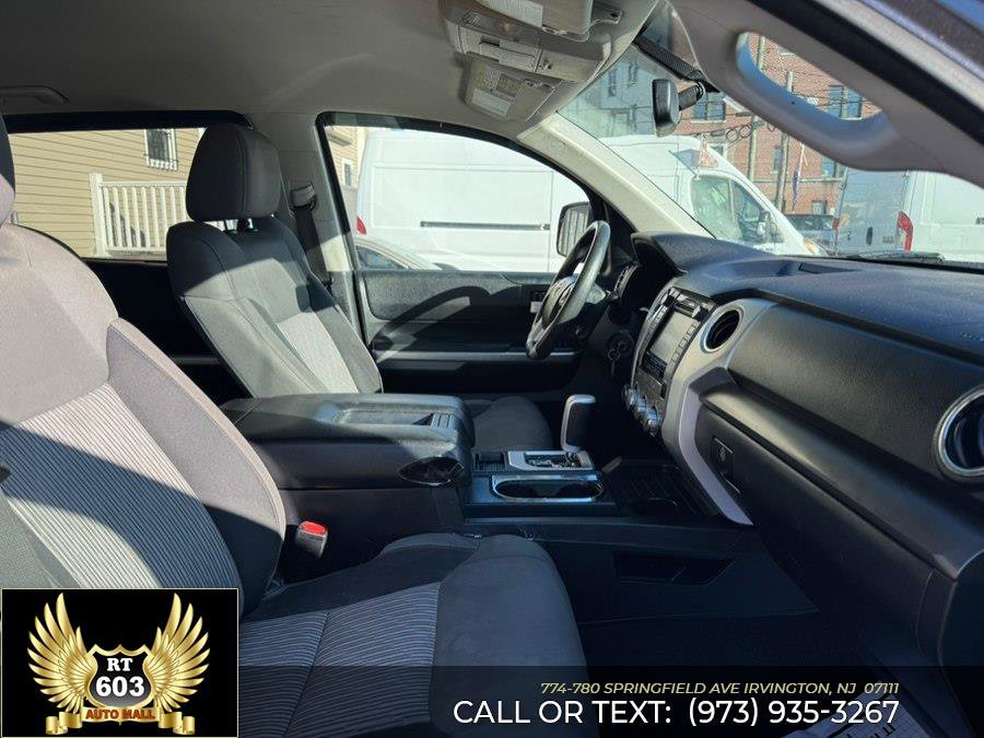 Used 2017 Toyota Tundra SR5 AWD/4WD image 15
