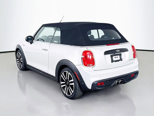 Used 2019 MINI Cooper S w/ Signature Upholstery Package FWD image 11