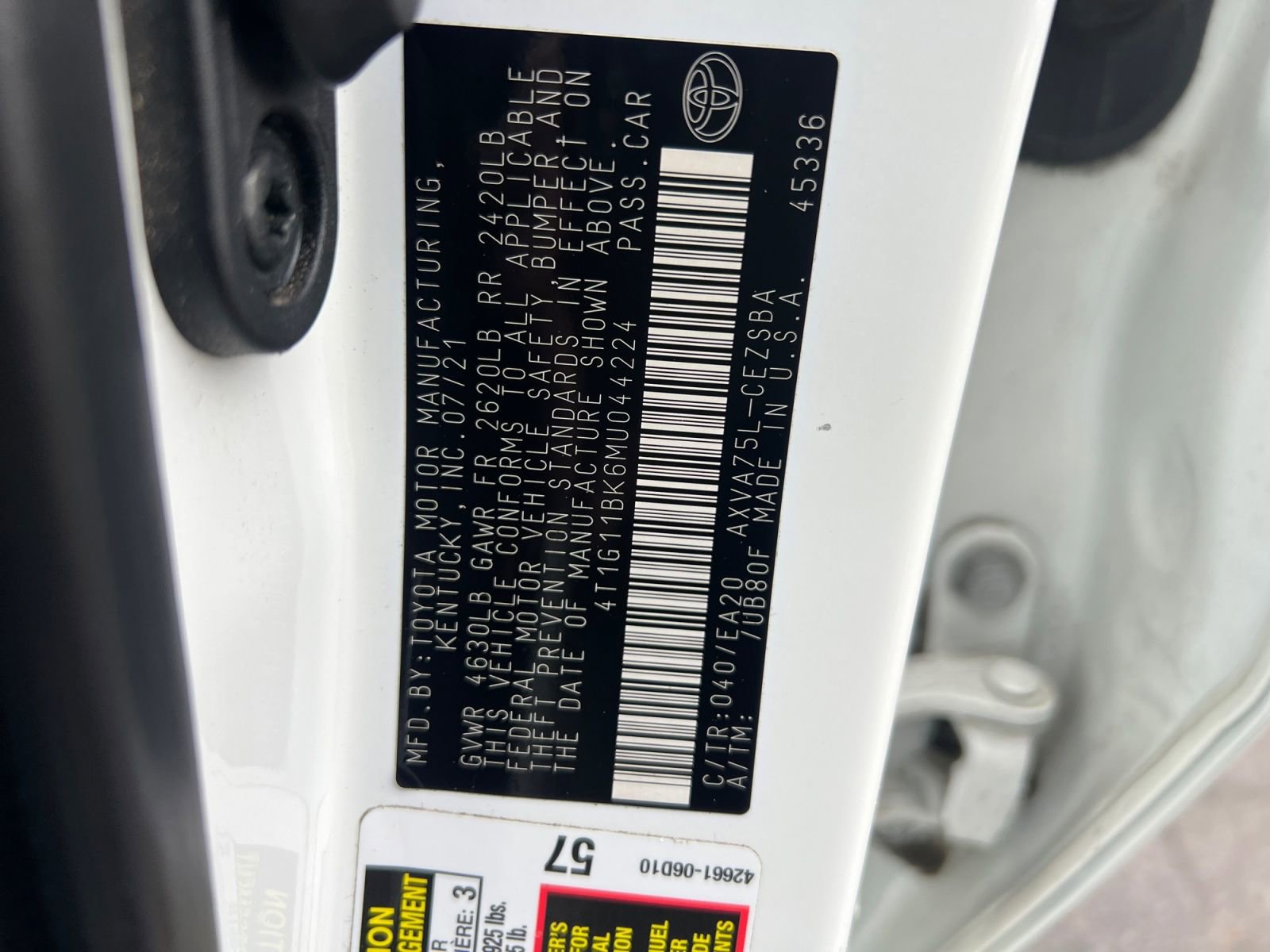 Used 2021 Toyota Camry SE w/ Cold Weather Package image 38