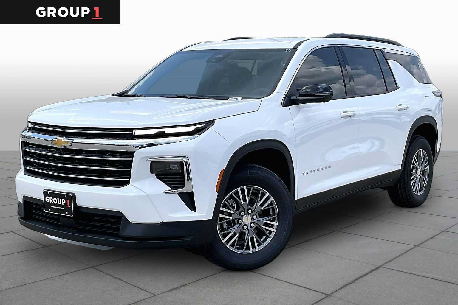 New 2026 Chevrolet Traverse LT w/ Driver Confidence Package FWD image 1