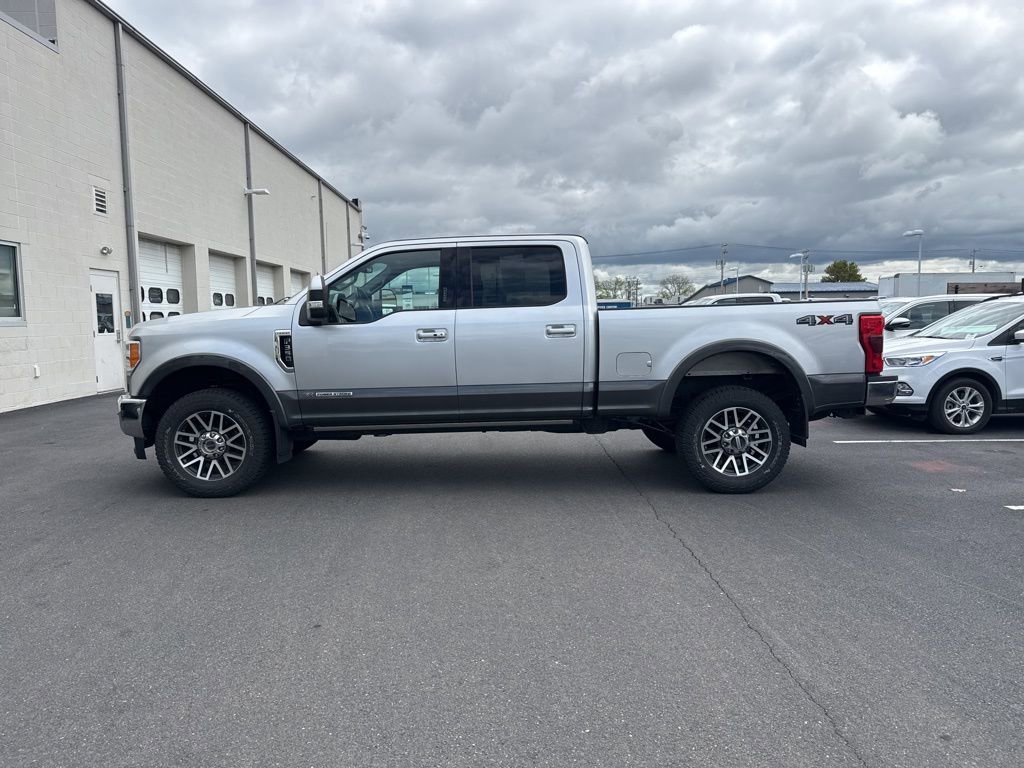 Used 2019 Ford F350 Lariat w/ Lariat Ultimate Package AWD/4WD image 2