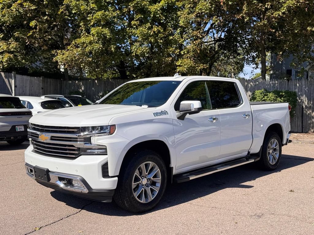 Used 2022 Chevrolet Silverado 1500 High Country w/ Z71 Off-Road Package AWD/4WD video 2