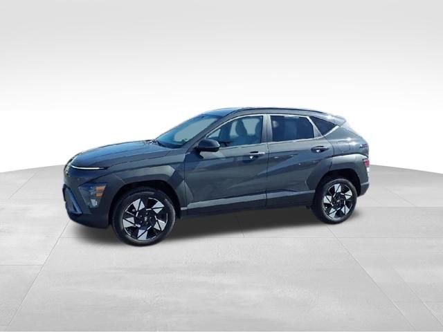 Used 2025 Hyundai Kona SEL image 4
