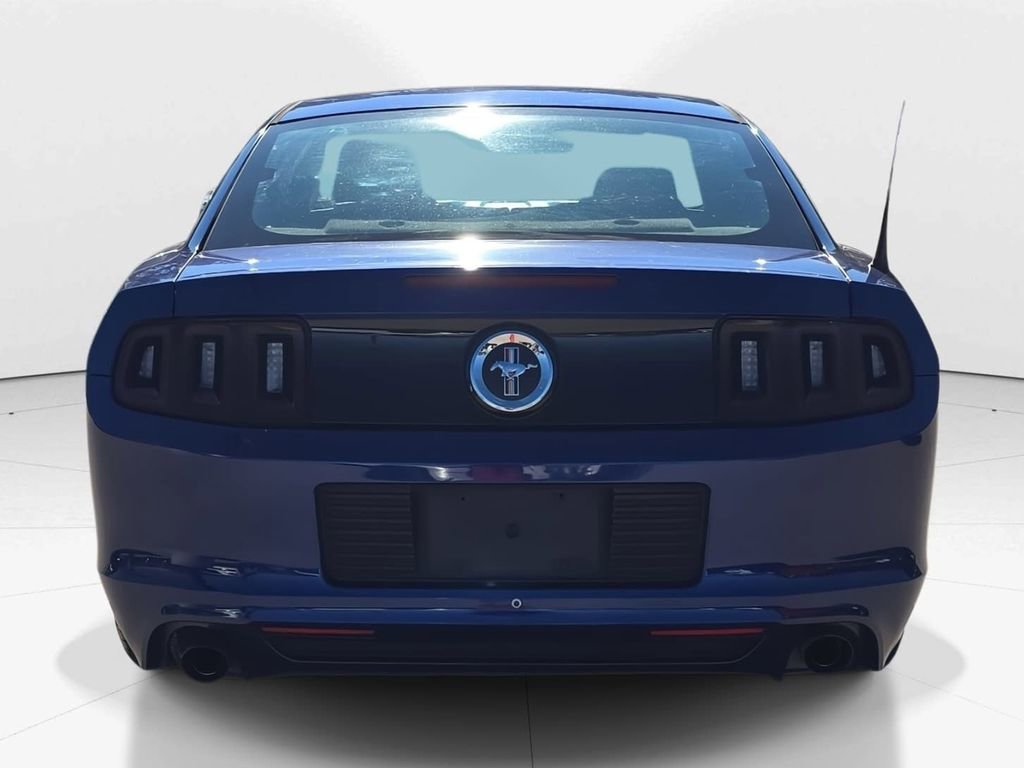 Used 2014 Ford Mustang Coupe image 6