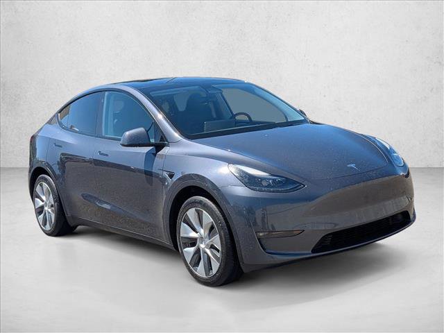 Used 2023 Tesla Model Y Long Range image 3