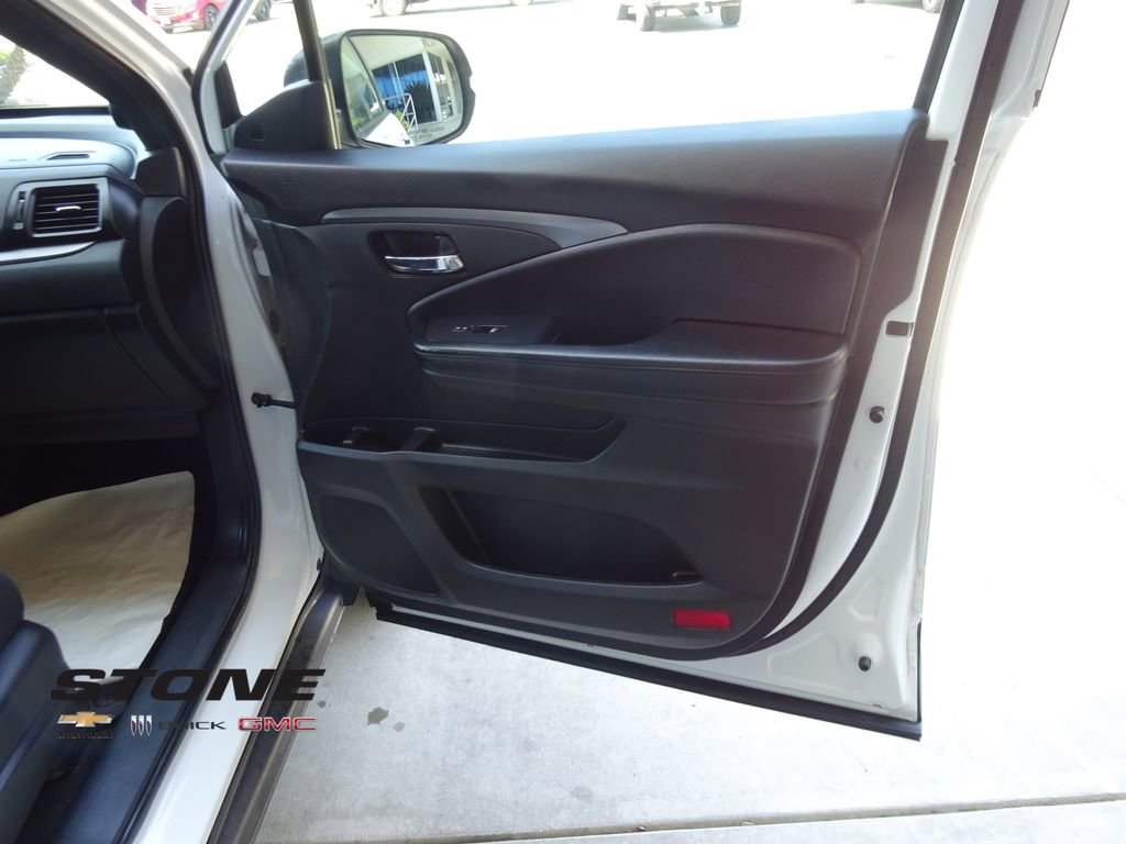 Used 2022 Honda Pilot Sport image 31