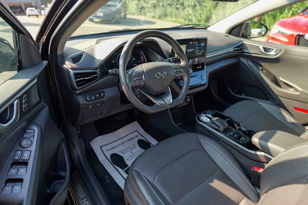 Used 2020 Hyundai Ioniq Limited FWD image 16