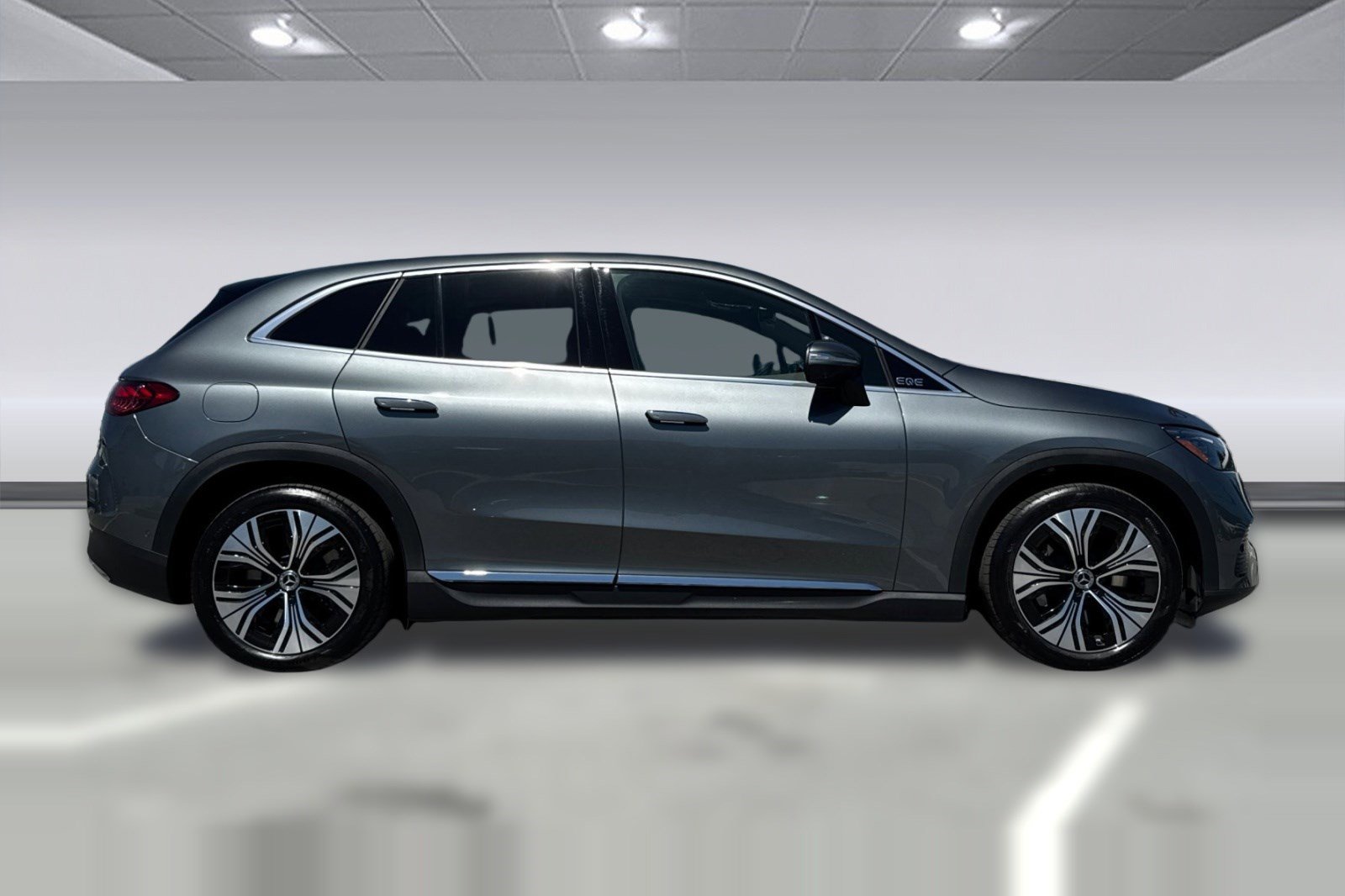 Certified 2023 Mercedes-Benz EQE 350+ 4MATIC SUV image 8