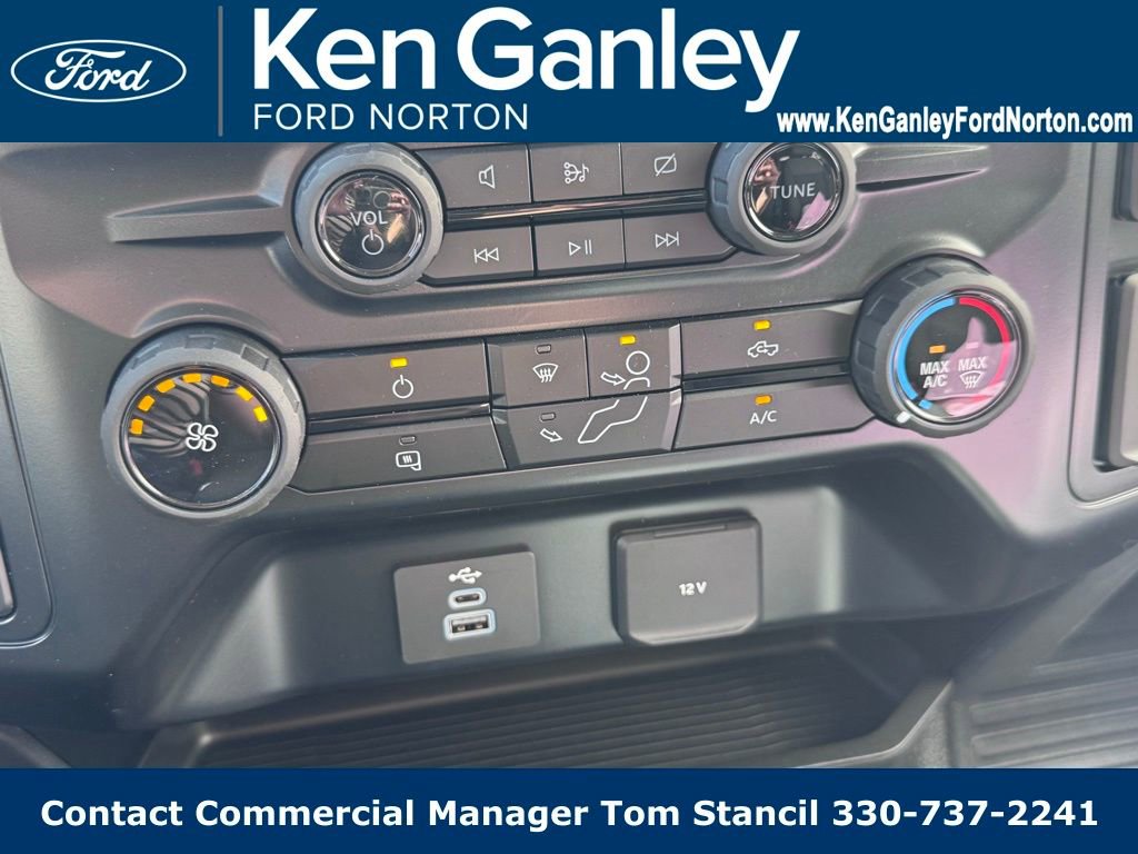 Used 2024 Ford F550 4x4 Crew Cab Super Duty image 29