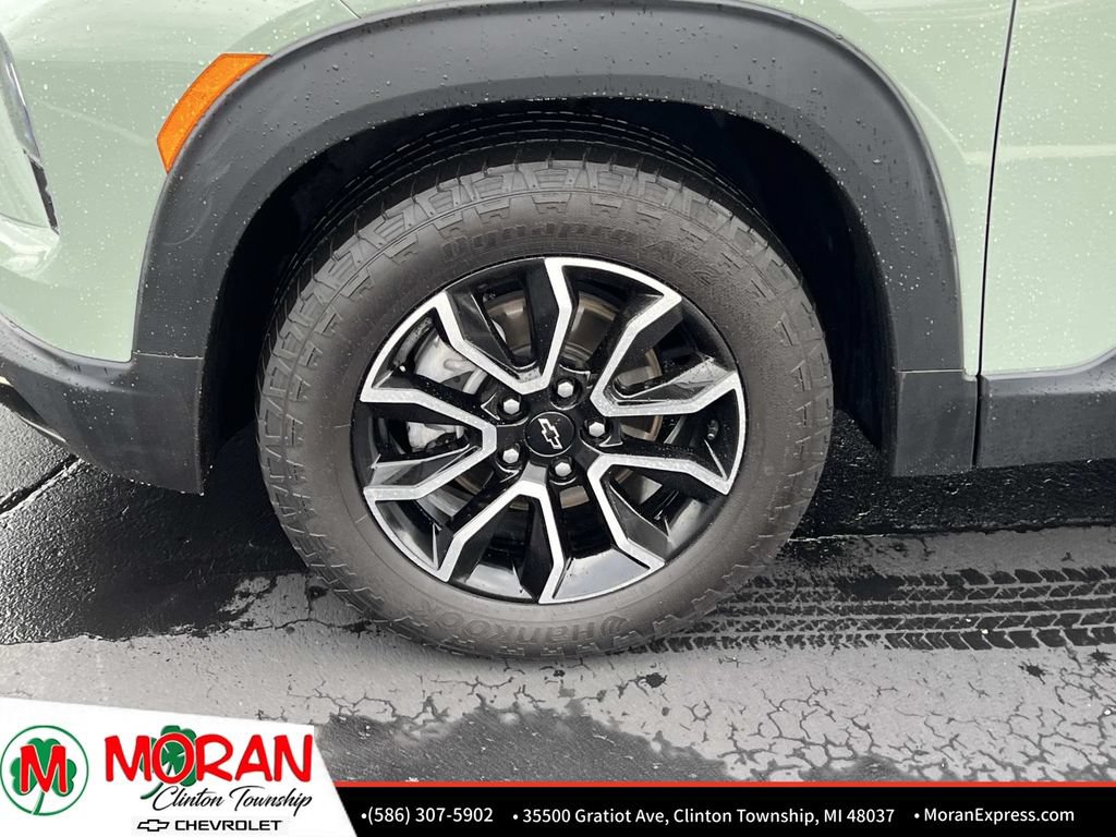 Certified 2025 Chevrolet TrailBlazer ACTIV w/ Convenience Package FWD image 11