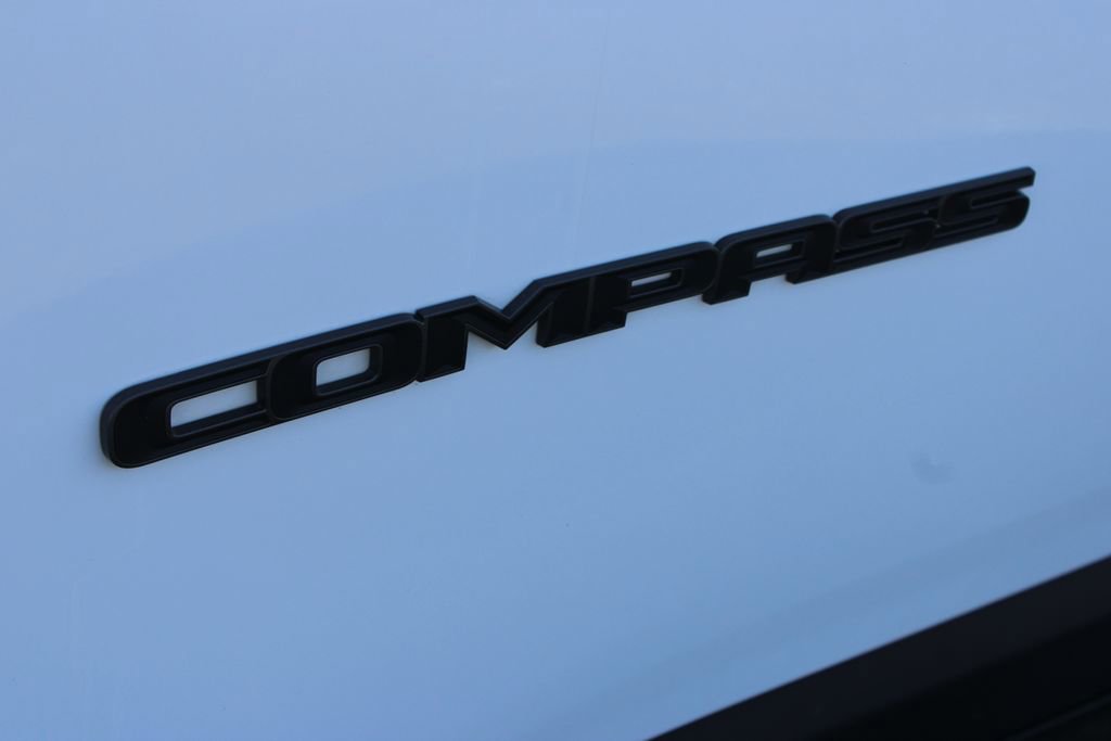 Used 2025 Jeep Compass Trailhawk w/ Trailer Tow Group image 21