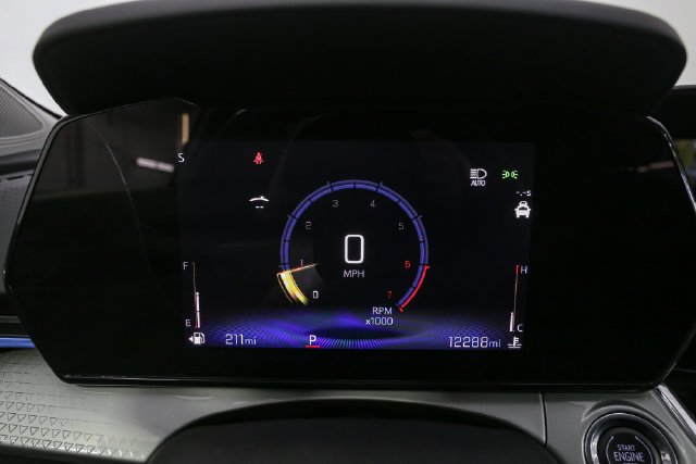 Used 2025 Chevrolet Trax LT w/ Driver Confidence Package FWD image 32