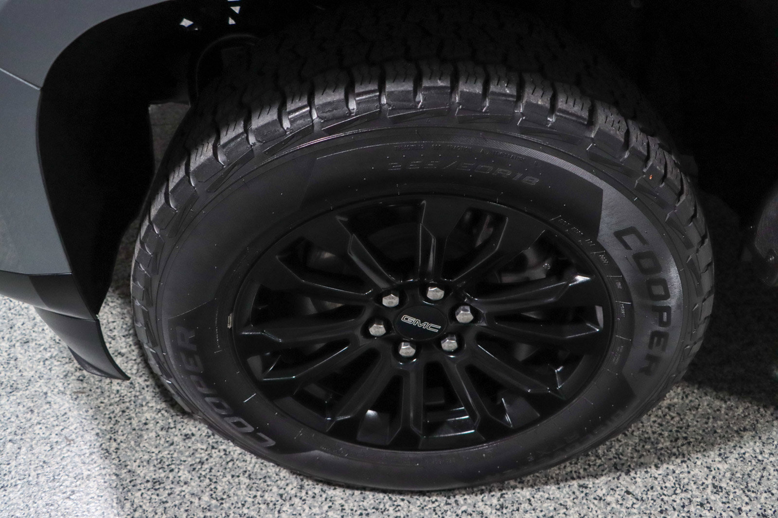 Used 2021 GMC Canyon Elevation w/ Trailering Package image 8