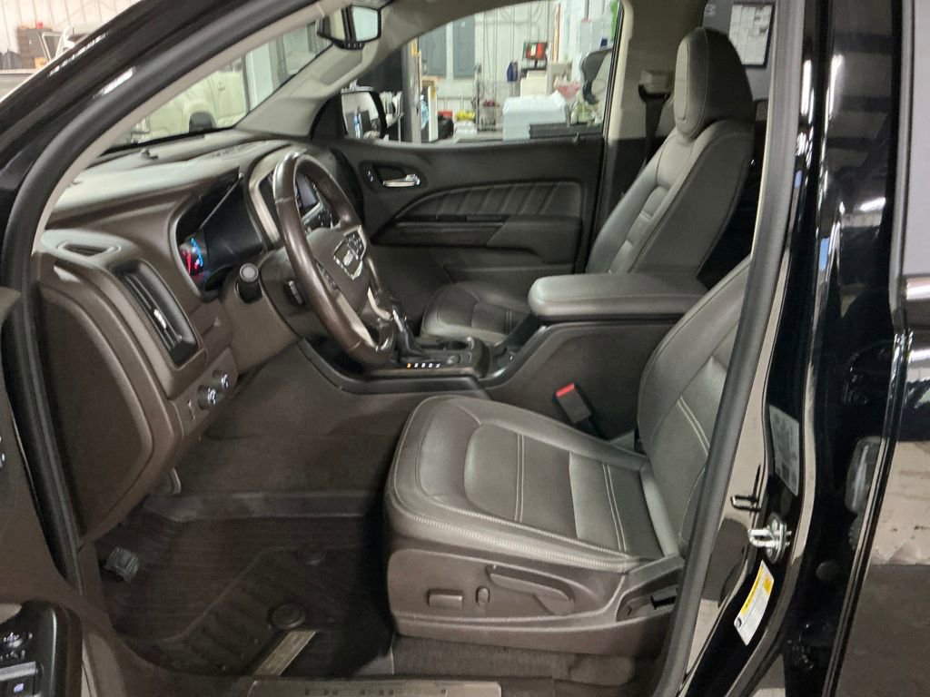Certified 2022 GMC Canyon Denali image 13
