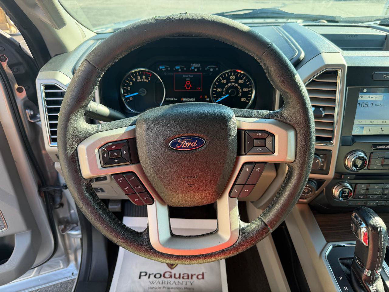 Used 2016 Ford F150 Lariat w/ Equipment Group 502A Luxury AWD/4WD image 25
