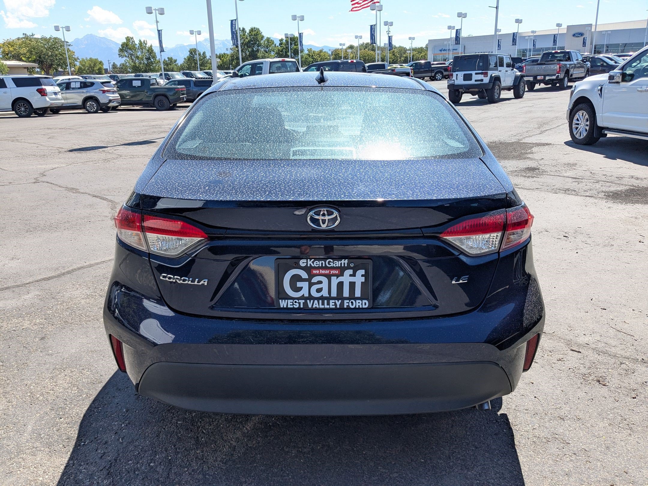 Used 2024 Toyota Corolla LE FWD image 5