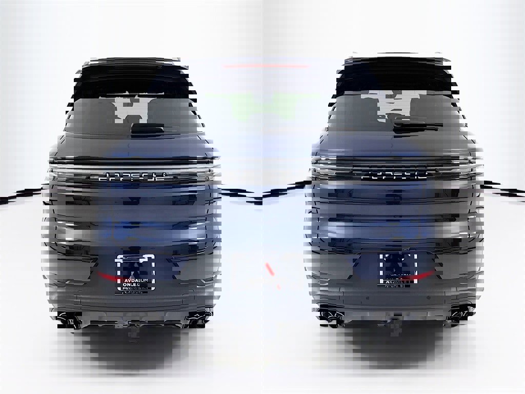 New 2026 Porsche Cayenne E-Hybrid image 10